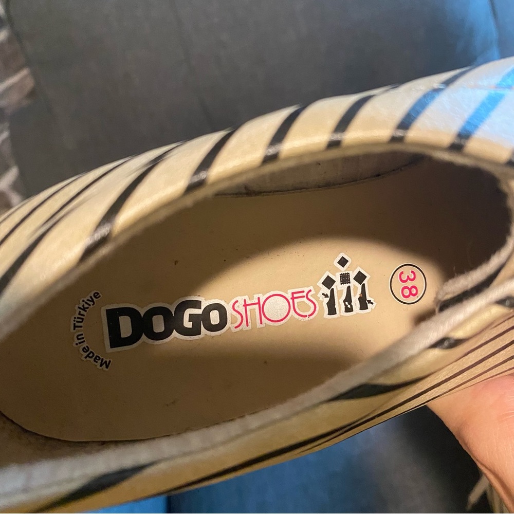 DOGO Women's Oxford Flat Shoes Tennis Dalmatian dog Disney, size 38, size 7. - Picture 11 of 13